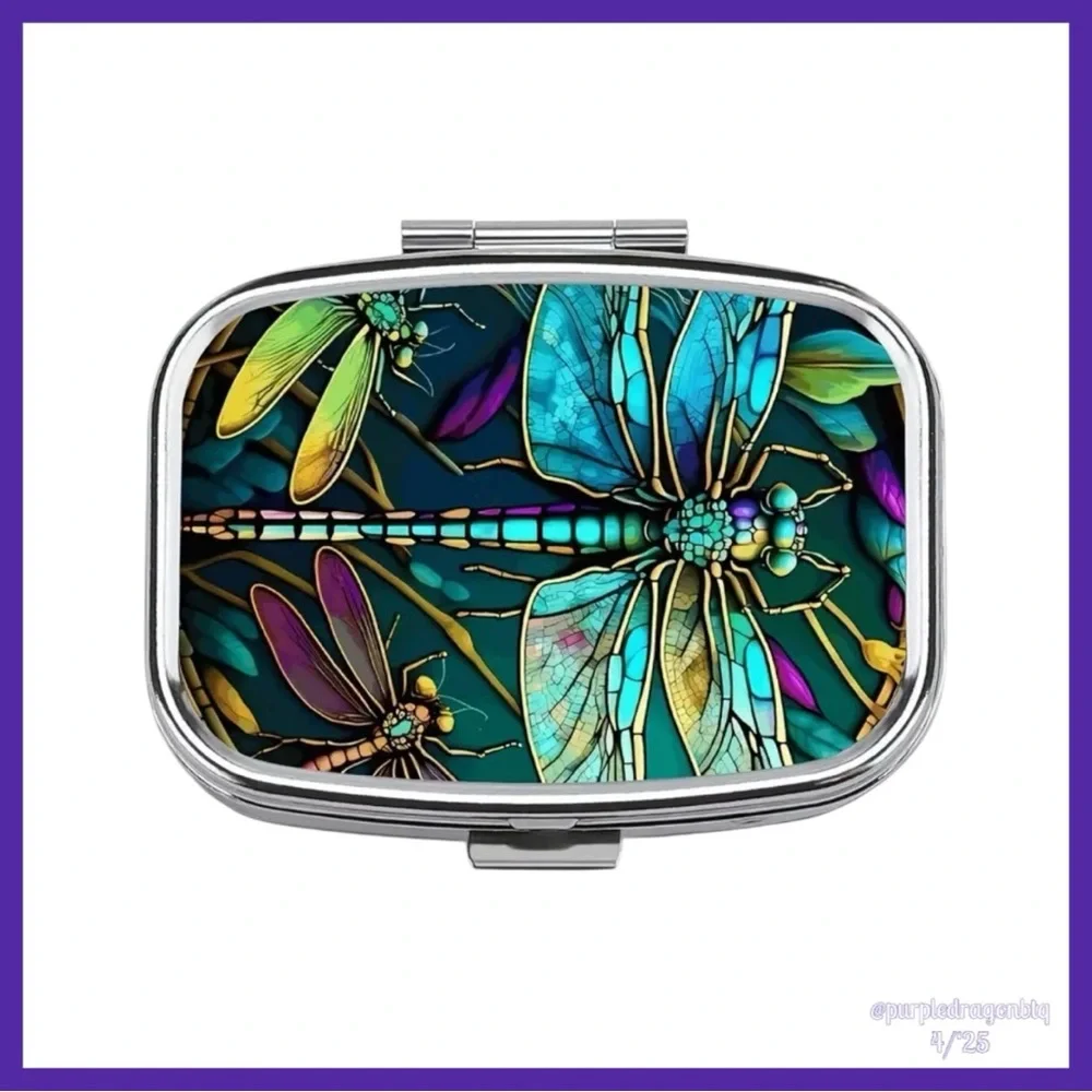 PORTABLE METAL TRAVEL PILL BOX/ORGANIZER WITH DRAGONFLY TRIO COVER NWT